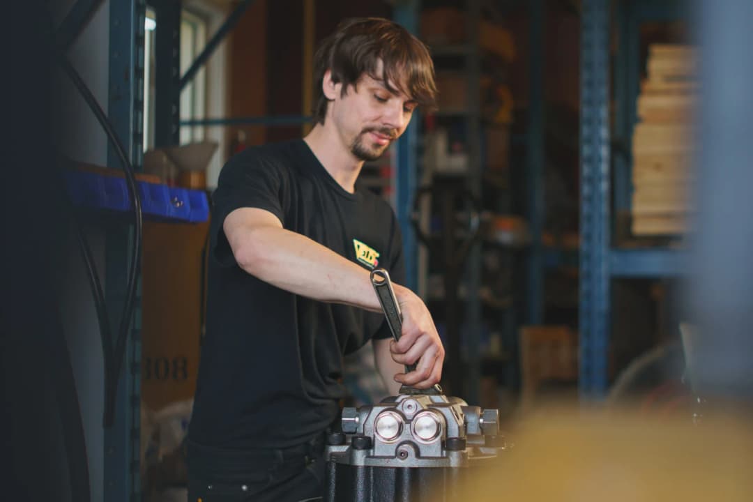 Restore Smooth Swing Operation.